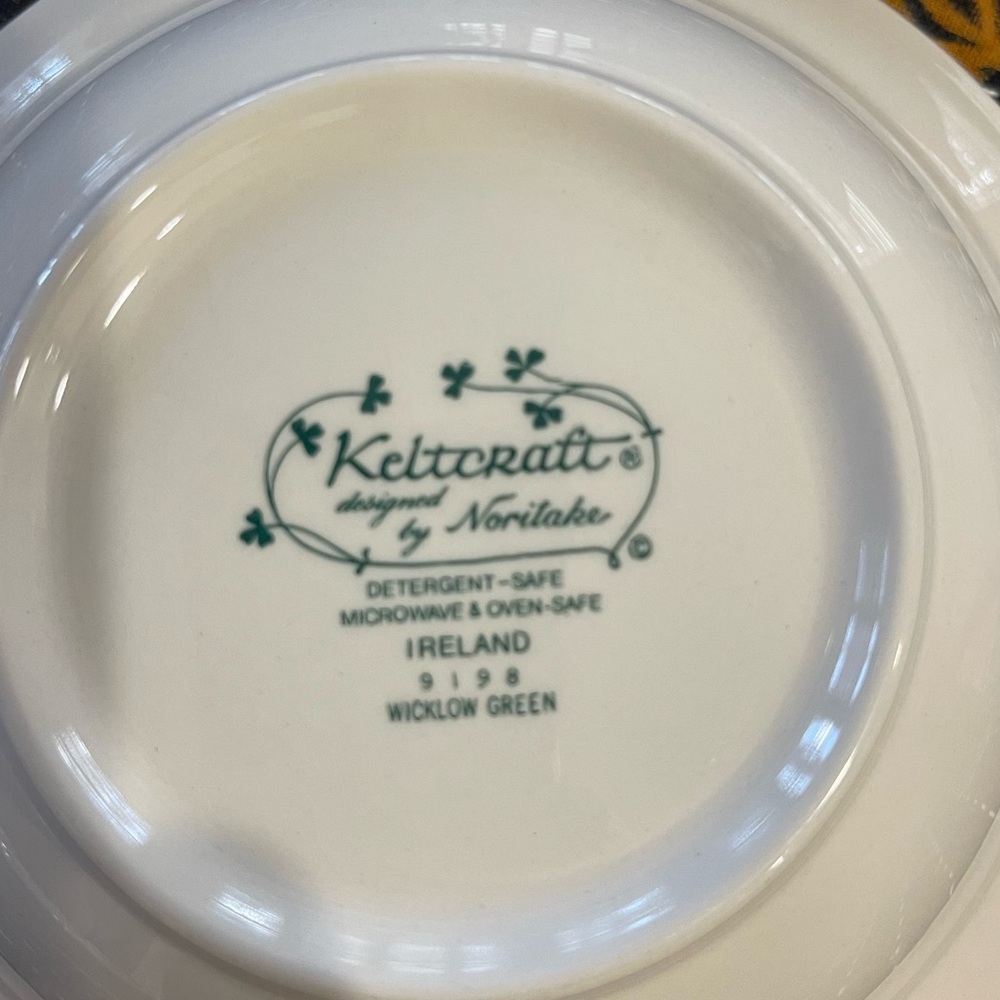 Noritake set of three cereal/soup bowls.